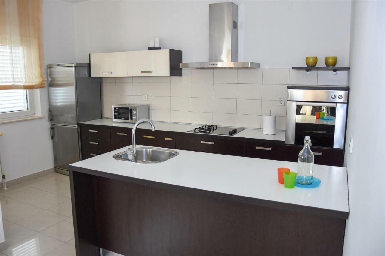 Apartament Crnika Mandre Zewnętrze zdjęcie